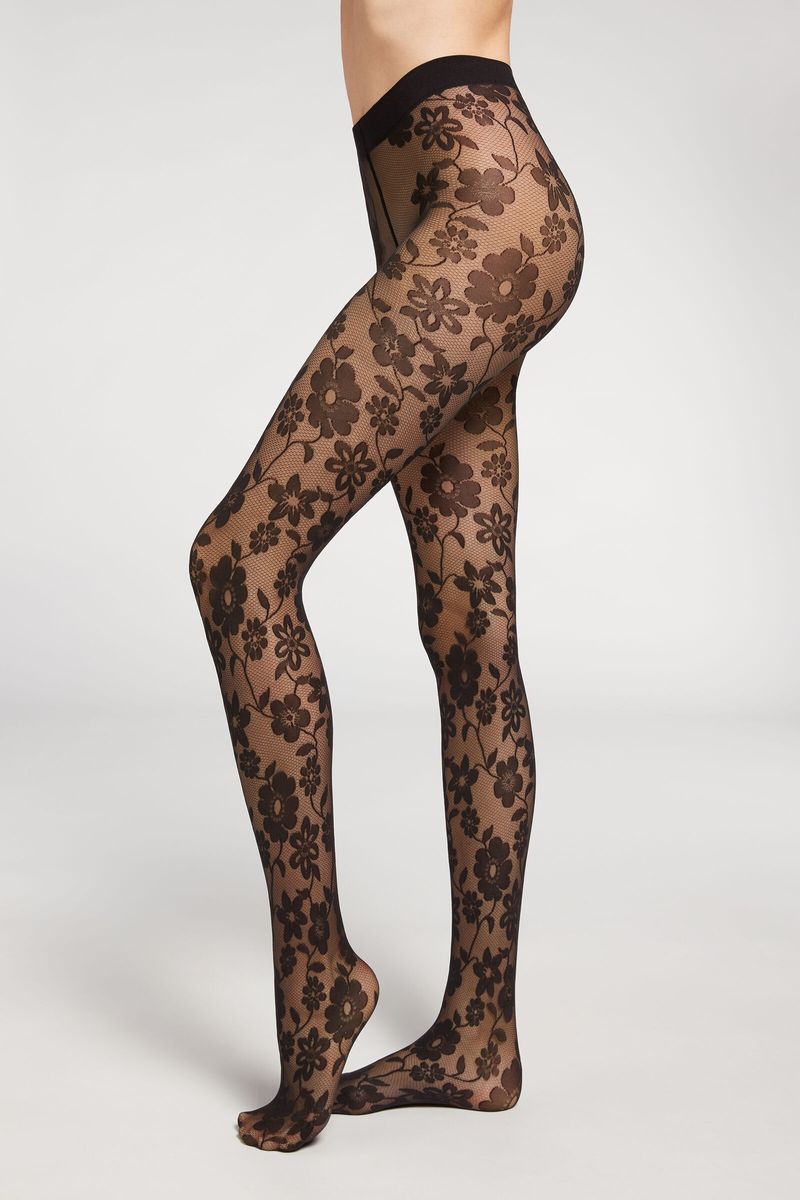MODC1947_5239_V3_3-COLLANTS-EM-TULE-COM-PADRAO-DE-RAMAGEM-FLORAL