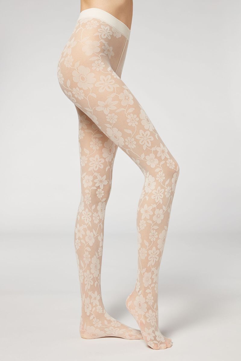 MODC1947_5240_V3_3-COLLANTS-EM-TULE-COM-PADRAO-DE-RAMAGEM-FLORAL