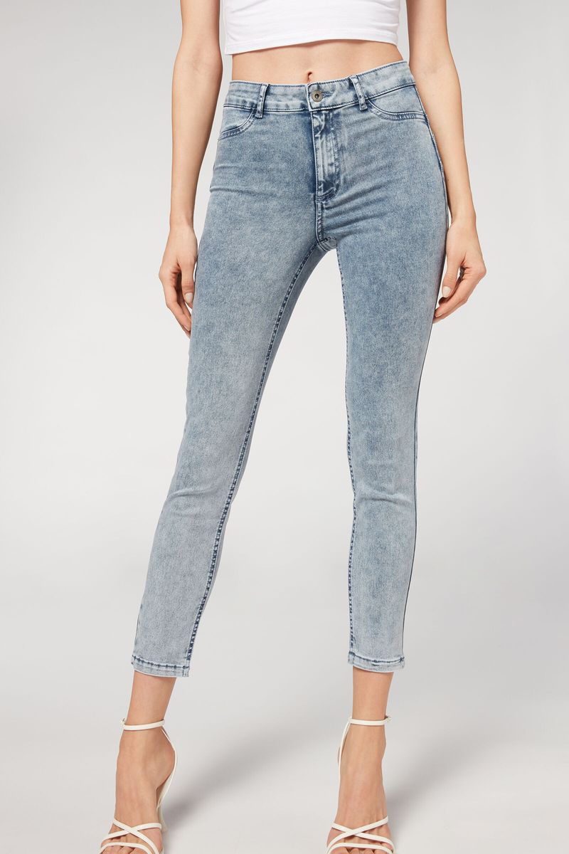 MODP1151_653C_3-JEANS-SKINNY-PUSH-UP-COM-EFEITO-DESBOTADO