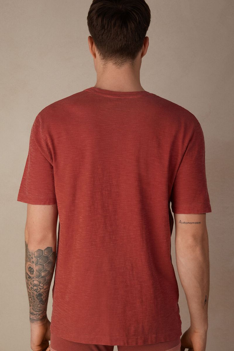 CMU238_163J_2-T-SHIRT-TINGIDA-EM-PECA-EM-JERSEY-DE-ALGODAO-SLUB