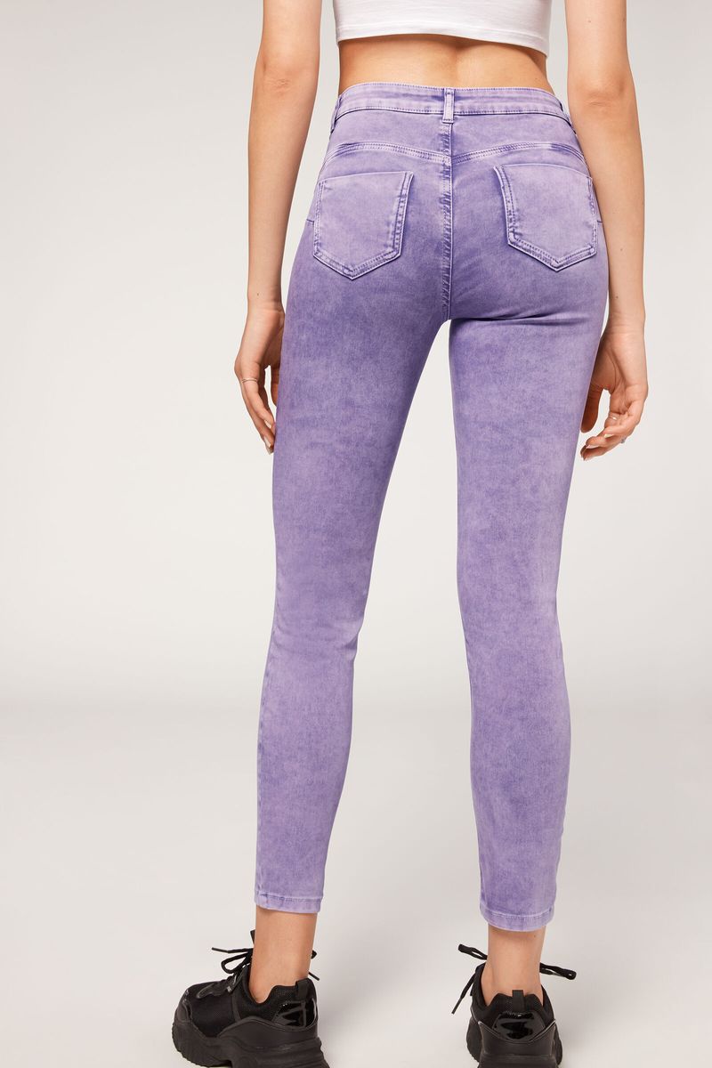 MODP1151_651C_2-JEANS-SKINNY-PUSH-UP-COM-EFEITO-DESBOTADO