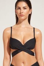 RU01748IS_06_3-