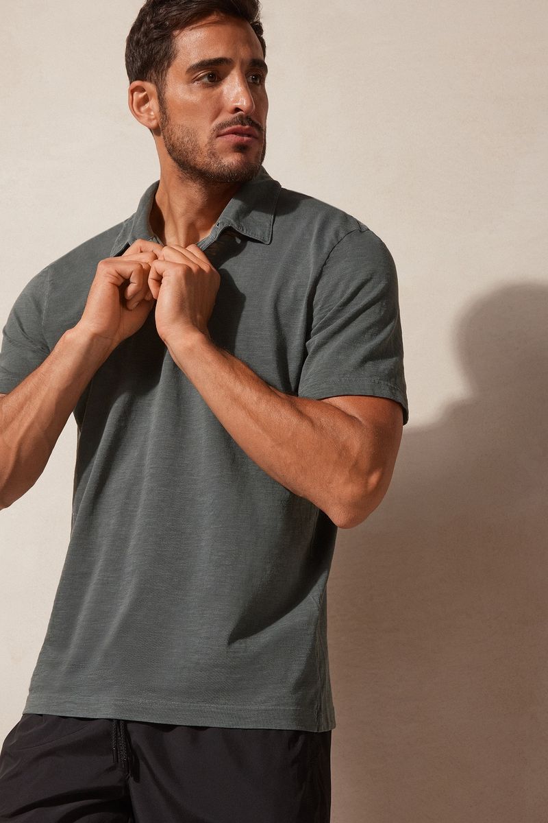 CMU260_324J_1-POLO-DE-MANGA-CURTA-WASHED-COLLECTION-EM-ALGODAO-SLUB
