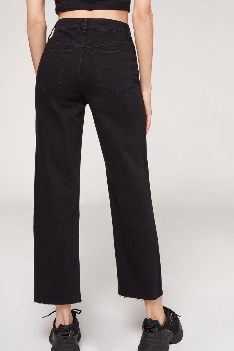 MODP1147_3293_V2_2-JEANS-STRAIGHT-CROPPED-COM-EFEITO-ESBATIDO