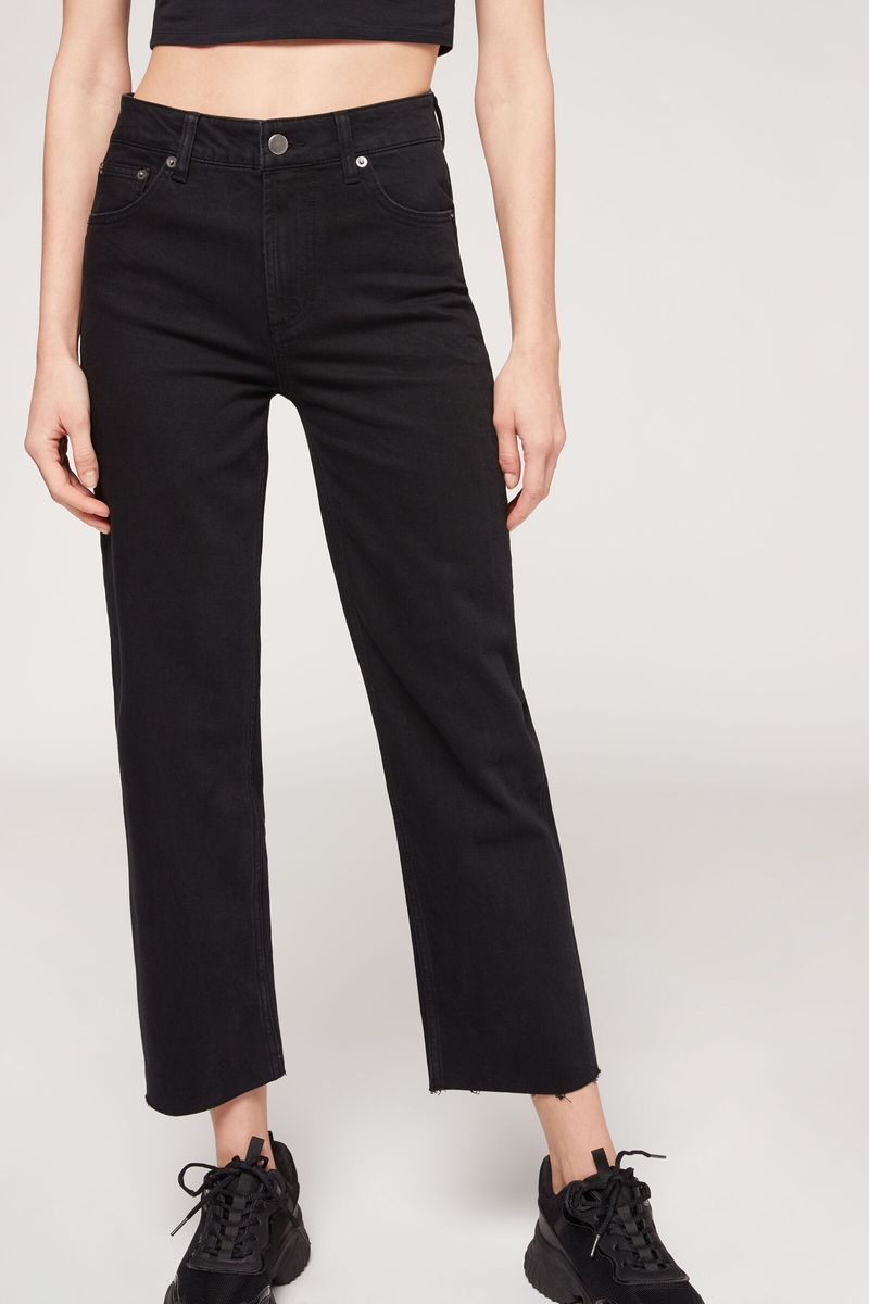 MODP1147_3293_V2_3-JEANS-STRAIGHT-CROPPED-COM-EFEITO-ESBATIDO