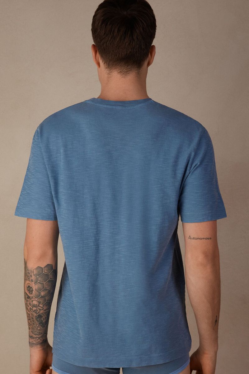 CMU238_165J_2-T-SHIRT-TINGIDA-EM-PECA-EM-JERSEY-DE-ALGODAO-SLUB