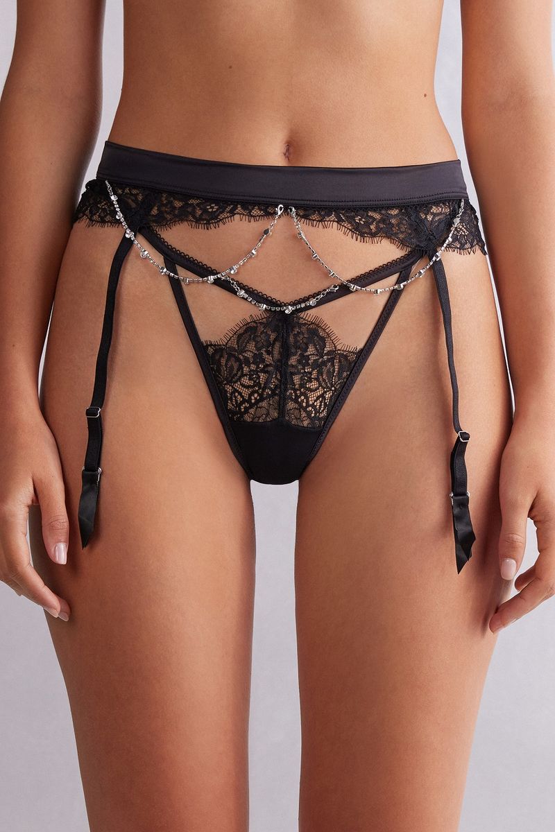 RGC2513_019_3-CINTA-LIGA-LIVING-IN-LUXE