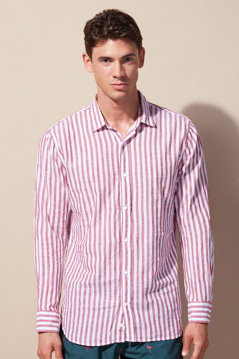 CLU258_291J_3-CAMISA-EM-LINHO-E-ALGODAO-AS-RISCAS-BRANCAS-E-VERMELHAS