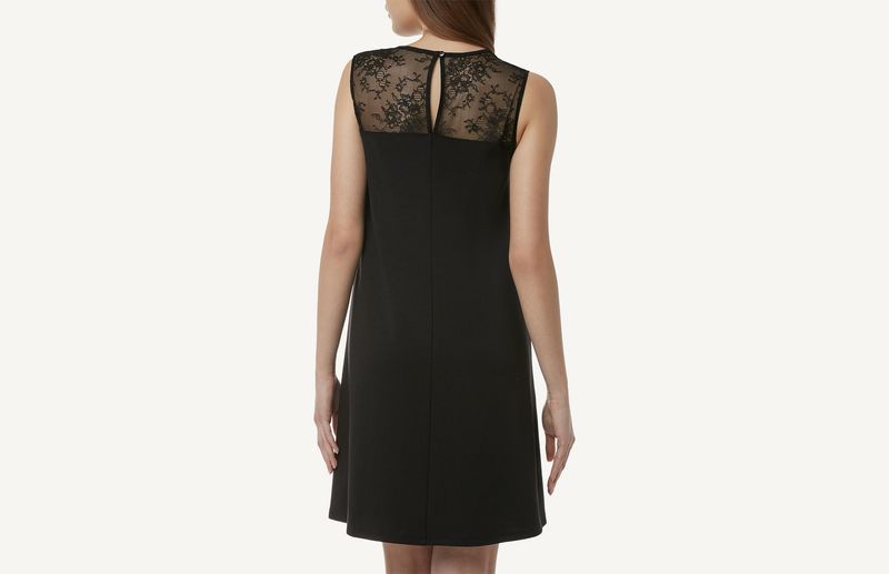 VG111A_019_4-VESTIDO-EM-PONTO-MILAO-COM-APLICACOES-DE-RENDA