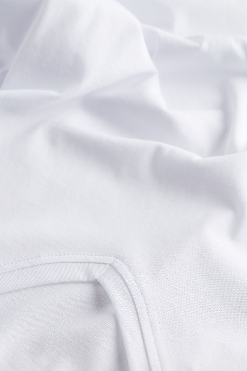 CMU12D_001_8-CAMISETA-DE-MANGA-CURTA-DECOTE-EM-V-DE-ALGODAO-SUPIMA-EXTRAFINO