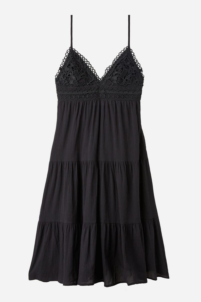 PA1803_06_10-VESTIDO-MIDI-EM-RENDA-MACRAME-COM-SAIA-DE-FOLHOS