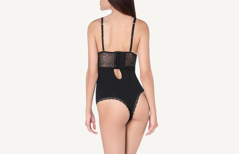 BID1293_019_4-BODY-ESTRUTURADO-EM-RENDA-E-MODAL-RODEO-LACE