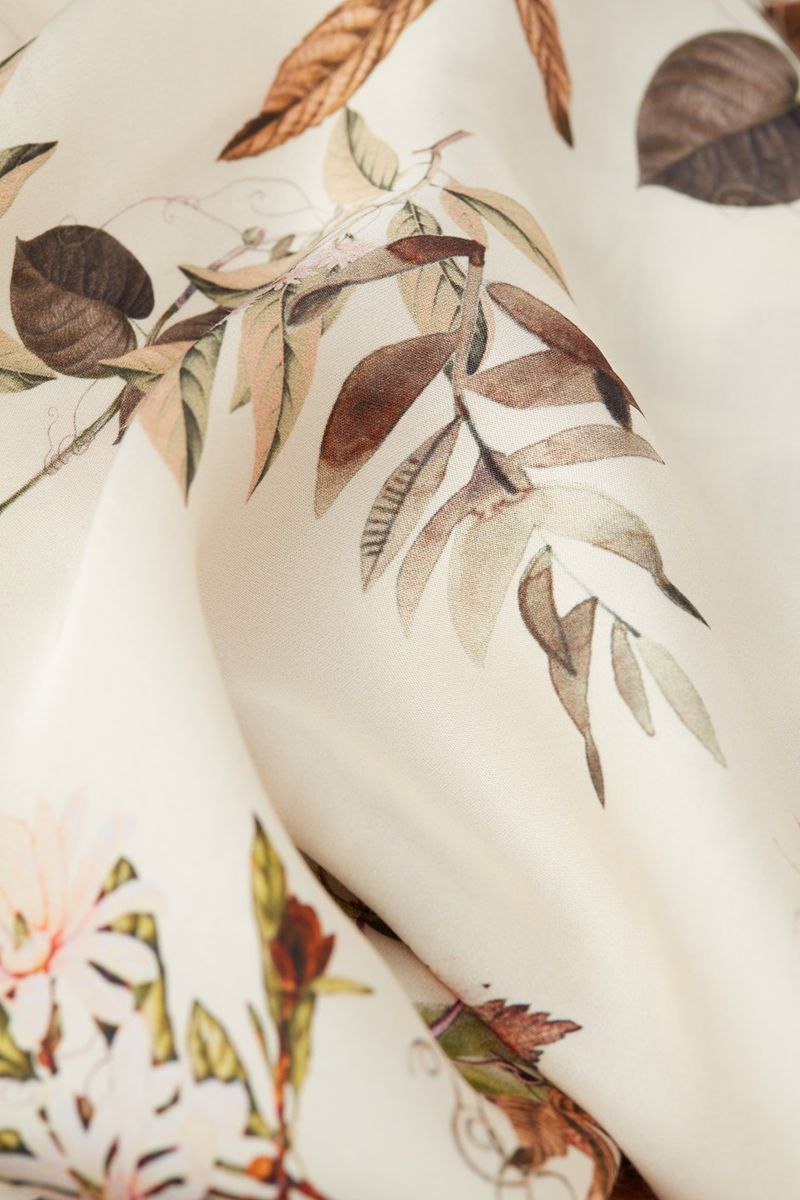 LLD899_999I_8-CAMISOLA-COMPRIDA-EM-CETIM-AUTUMN-BOTANICS