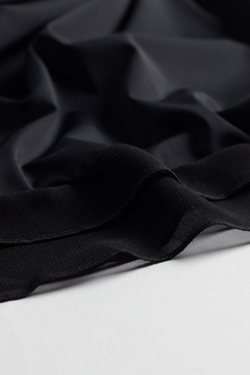 LCD242_019_8-CAMISOLA-EM-MICROFIBRA-COM-BABADO-EM-GEORGETTE