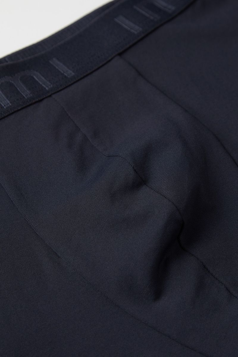SBU08L_800_8-CUECA-SHORTS-EM-MICROFIBRA