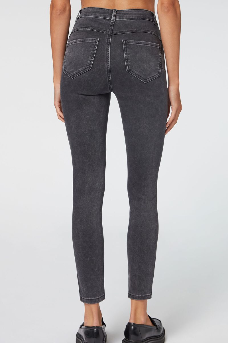 MODP1163_770C_2-JEANS-PUSH-UP-SKINNY-COM-STRASS-E-TACHAS