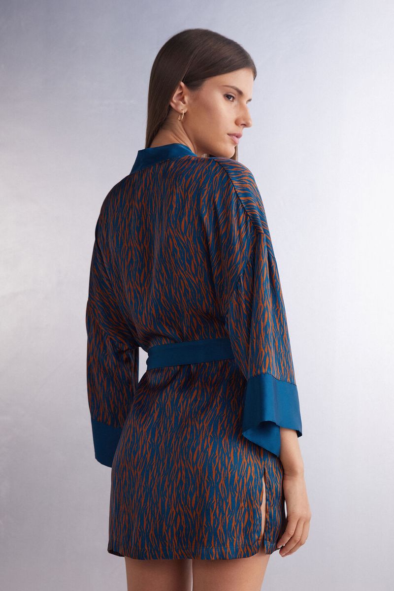 PVD2510_351J_2-KIMONO-IN-RASO-DI-VISCOSA-GO-ANIMALIER