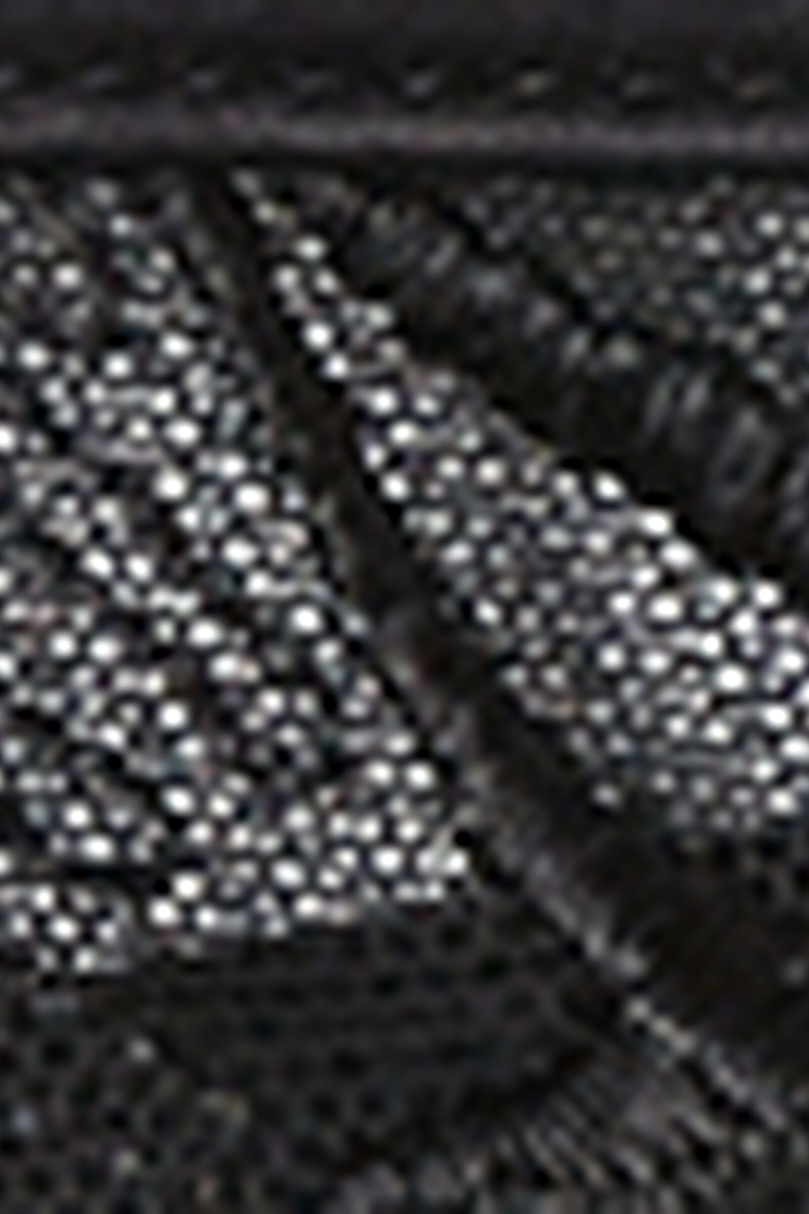 RGC2506_019_19-