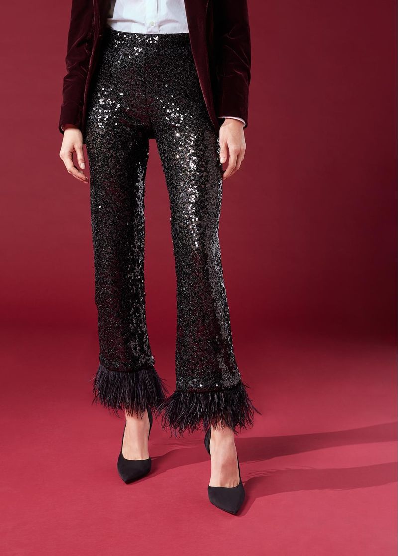 MODP1183_579C_V2_1-CALCA-FLARE-CROPPED-EM-PAETES-E-PLUMAS