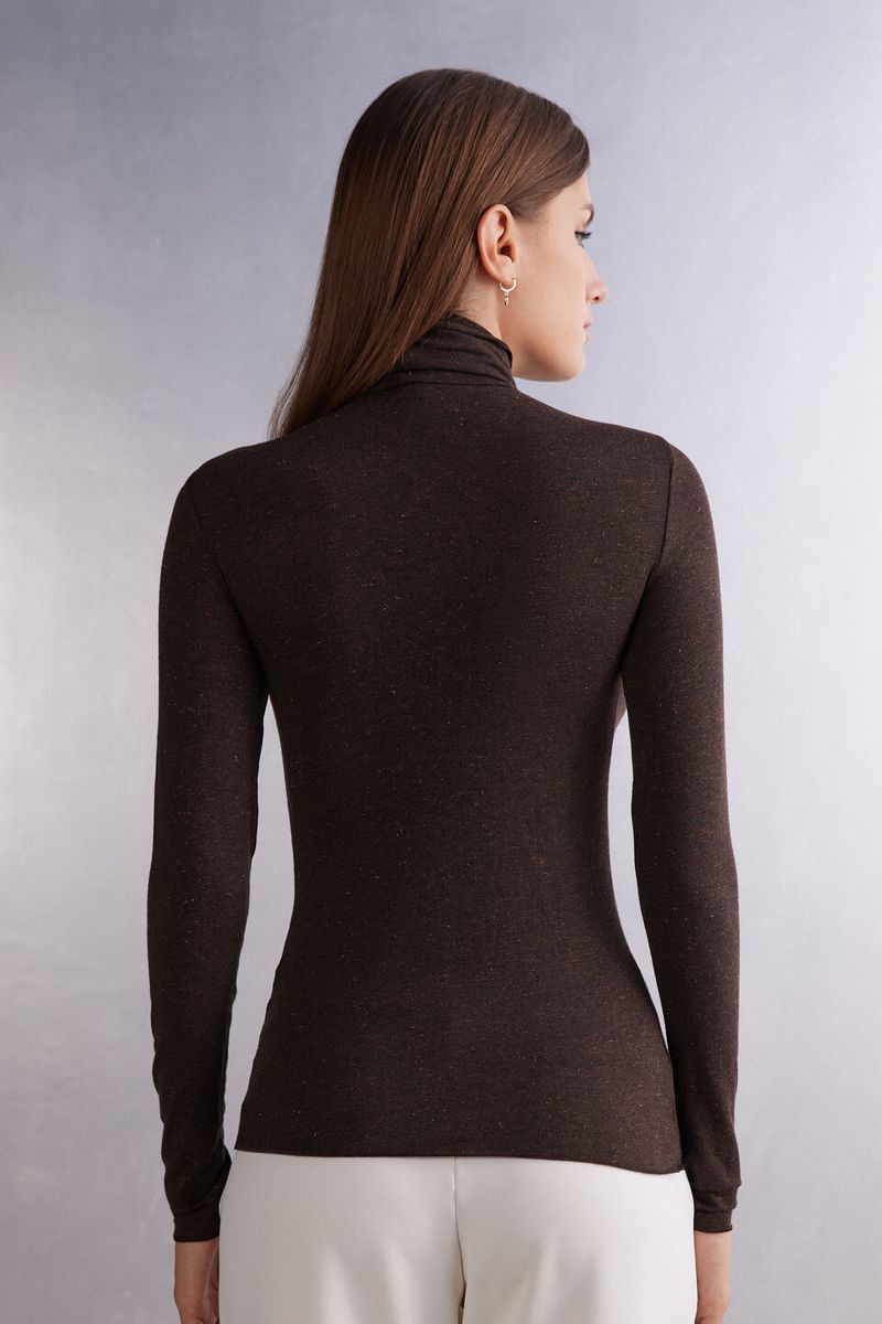 CL159T_452J_2-CAMISOLA-GOLA-REDONDA-EM-MODAL-LIGHT-COM-CAXEMIRA-LAME