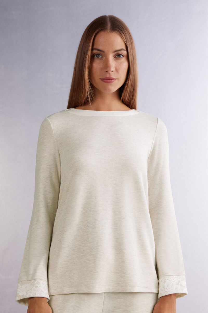 CLD928_460J_3-