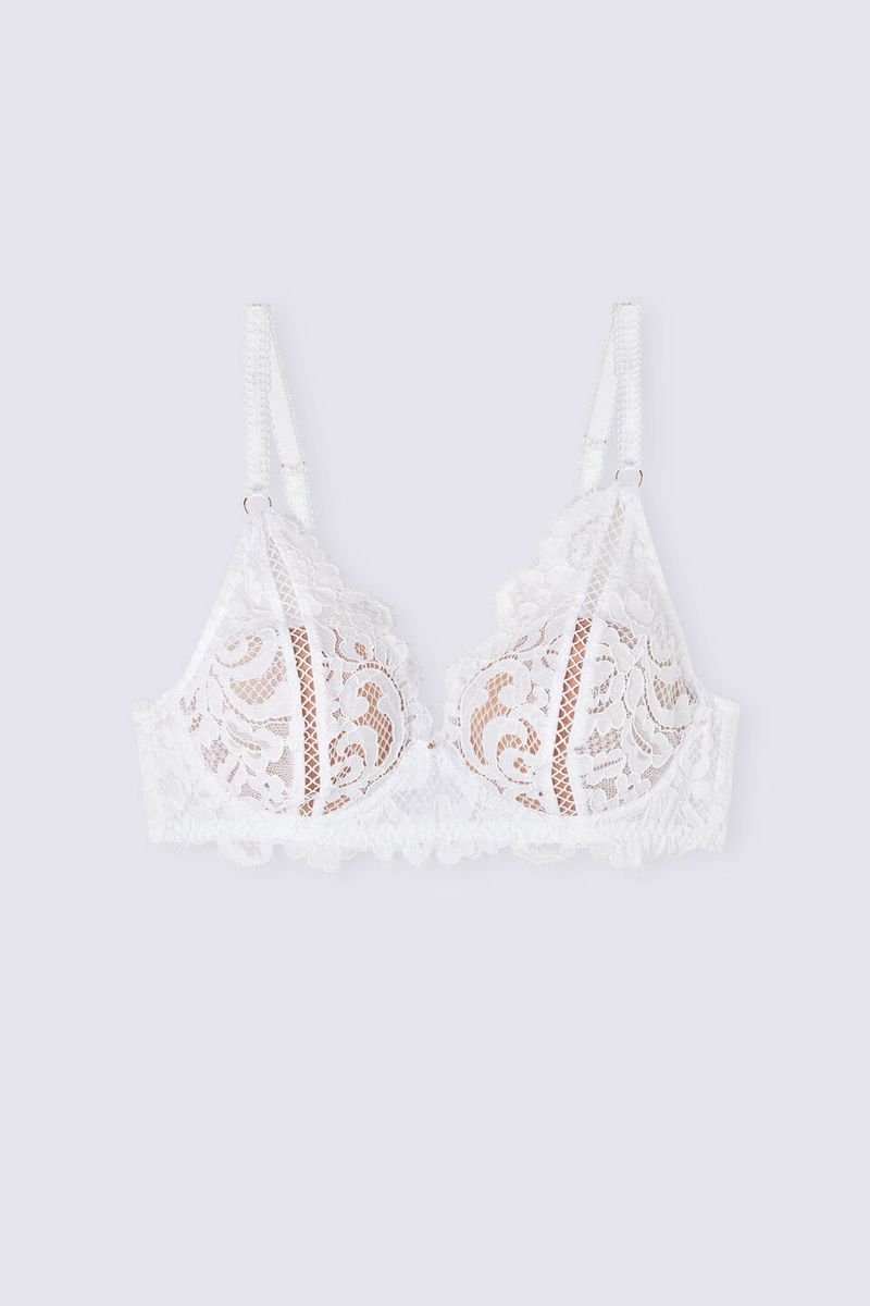 RID2534_001_10-REGGISENO-A-BALCONCINO-ELENA-CIAO-AMORE