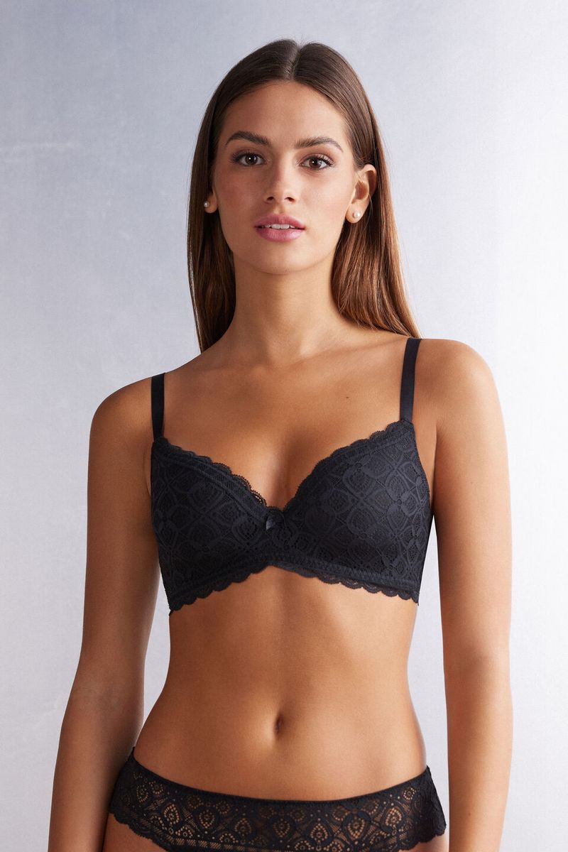 RIS96A_019_3-SOUTIEN-TRIANGULO-ADELE-EM-RENDA