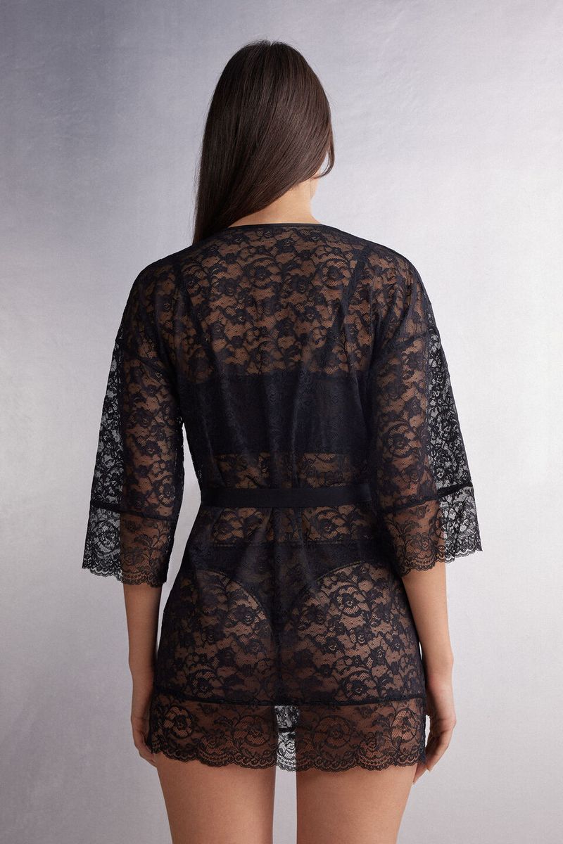 PVD2522_019_2-QUIMONO-EM-RENDA-LACE-NEVER-GETS-OLD