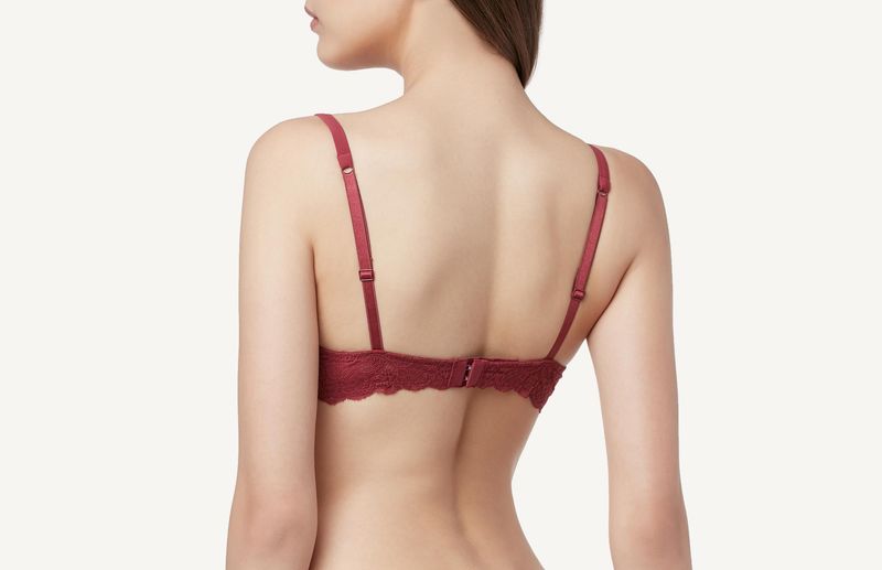 RID89S_7272_2-SUTIA-BALCONETTE-ACOLCHOADO-EM-RENDA-SOFIA