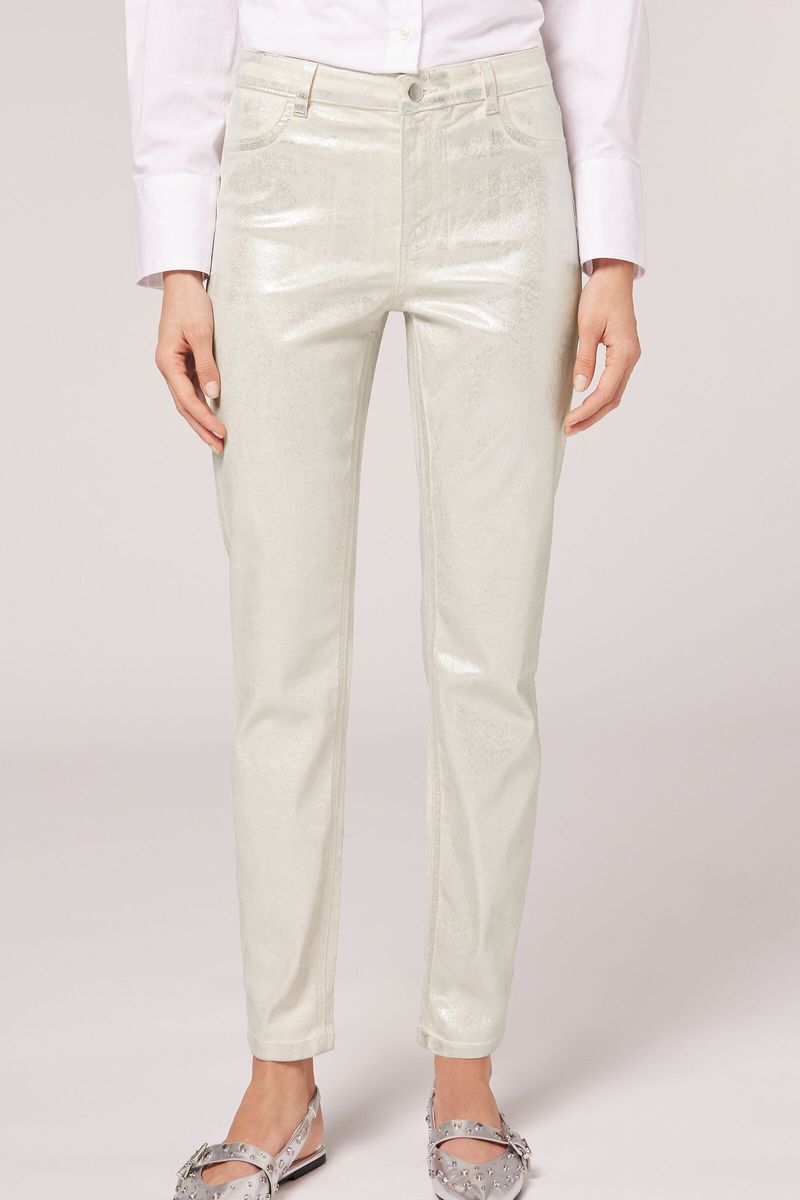MODP1218_834C_3-JEANS-ELASTICOS-COM-EFEITO-LAMINADO