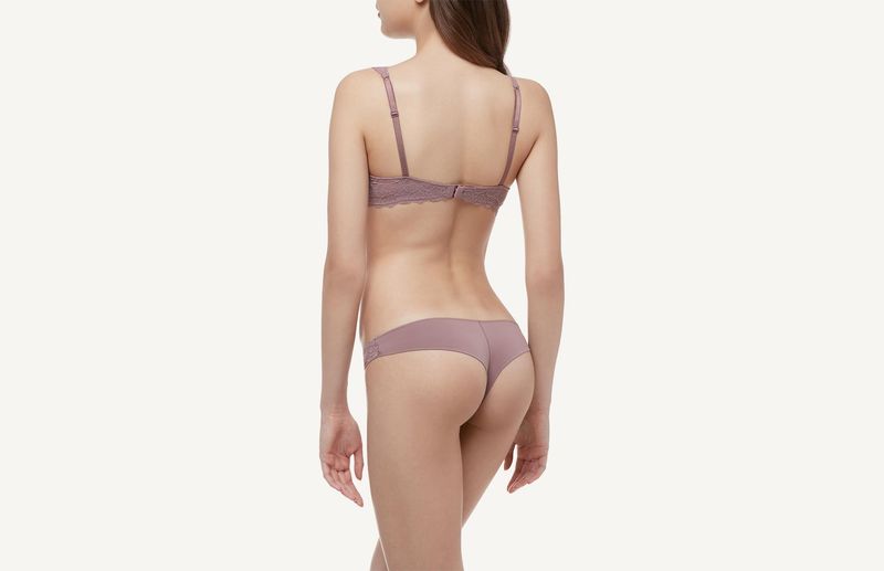 RID89L_7269_4-SOUTIEN-ELENA-COM-ARO-EM-RENDA
