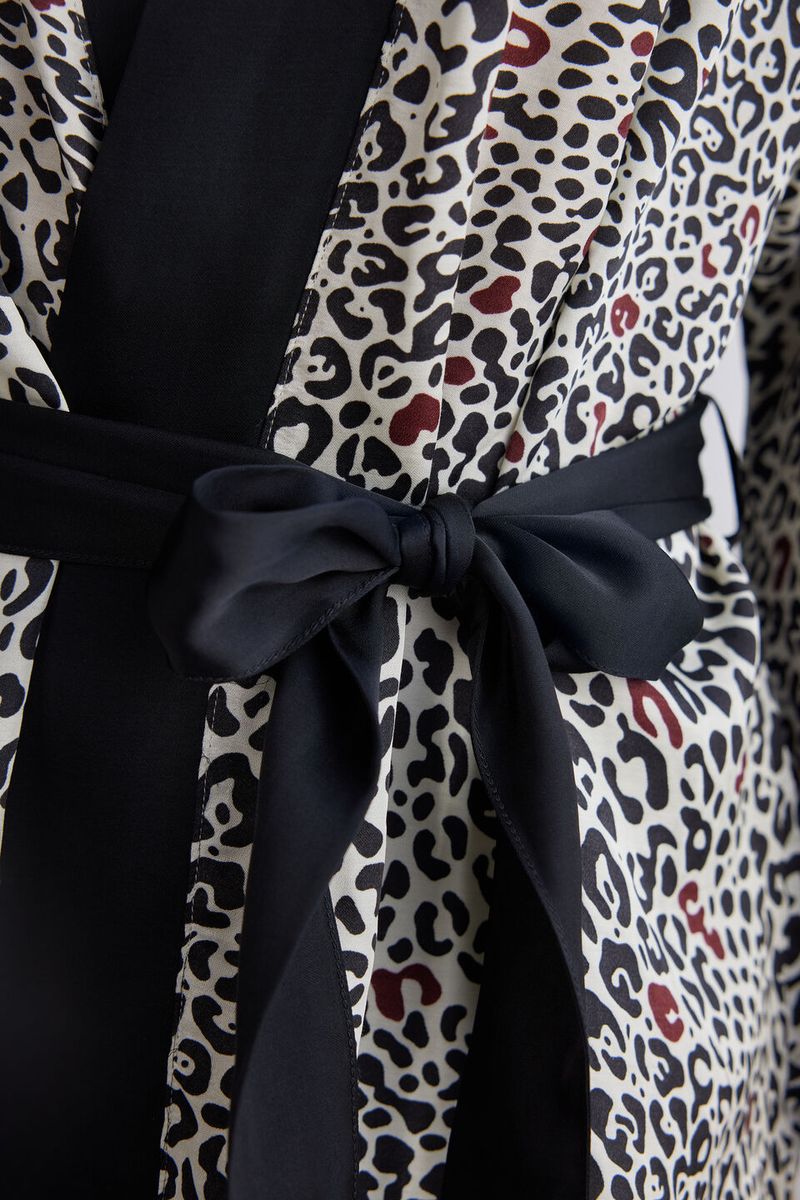 PVD2523_558J_6-KIMONO-IN-RASO-DI-VISCOSA-YOUR-WILD-SIDE