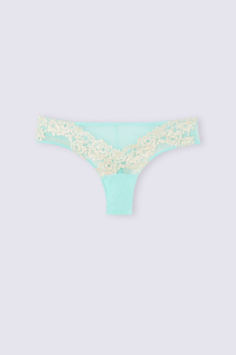 SBD1294_548J_10-CUECAS-BRASILEIRAS-PRETTY-FLOWERS