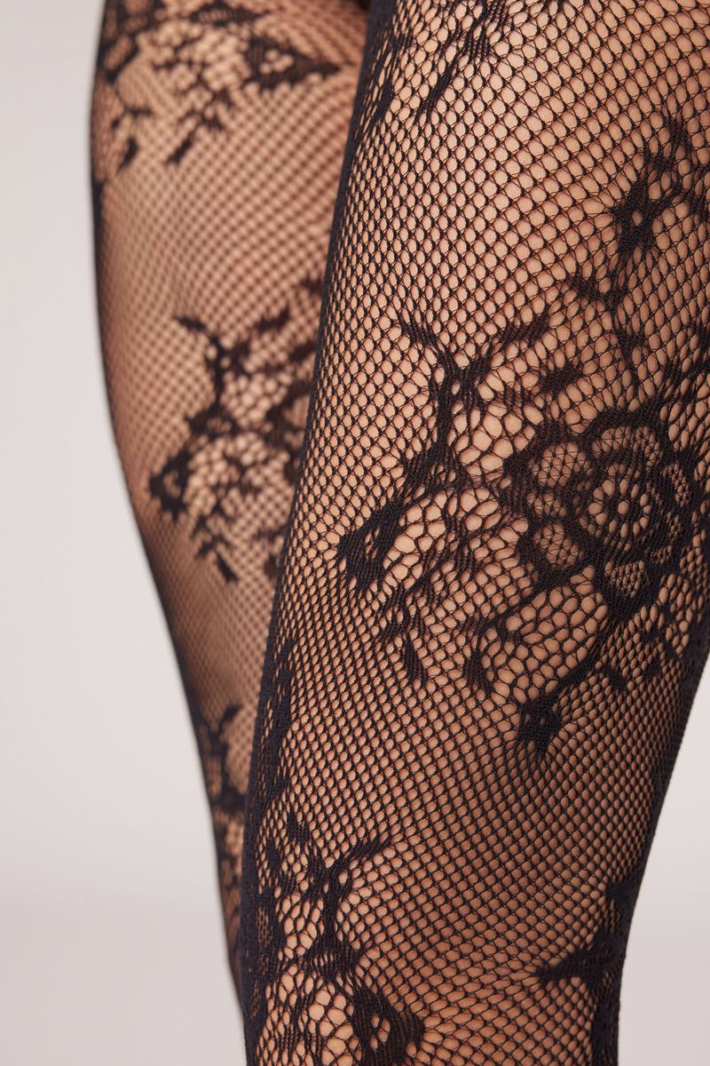 MODC2063_5245_V4_6-COLLANTS-DE-REDE-COM-PADRAO-DE-RENDA-FLORAL