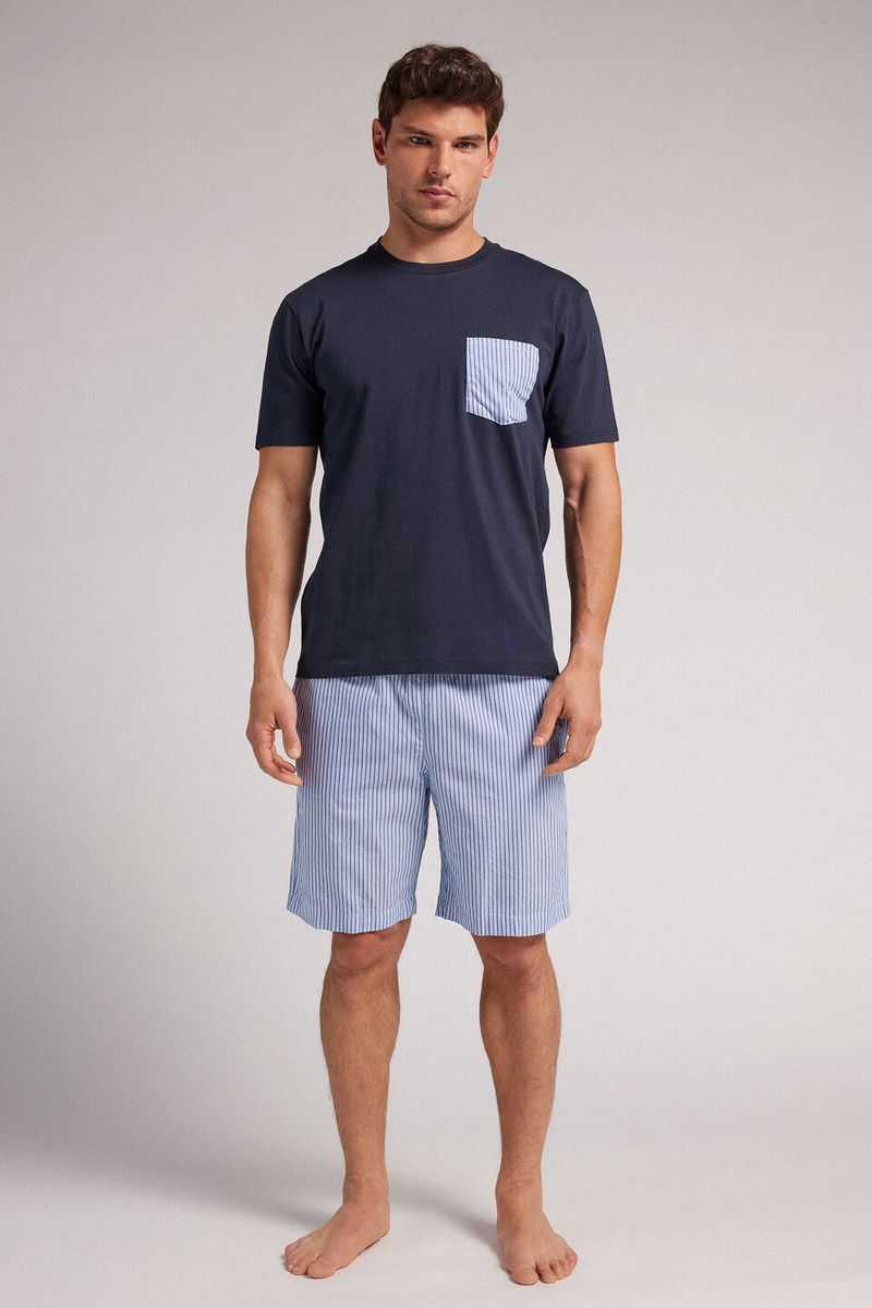 PCU287_800_3-PIGIAMA-CORTO-CON-PANTALONE-IN-TELA-A-RIGHE-AZZURRO