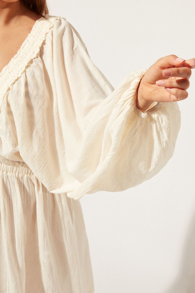 0BDA124_019E_6-VESTIDO-CURTO-COM-MANGAS-AMPLAS