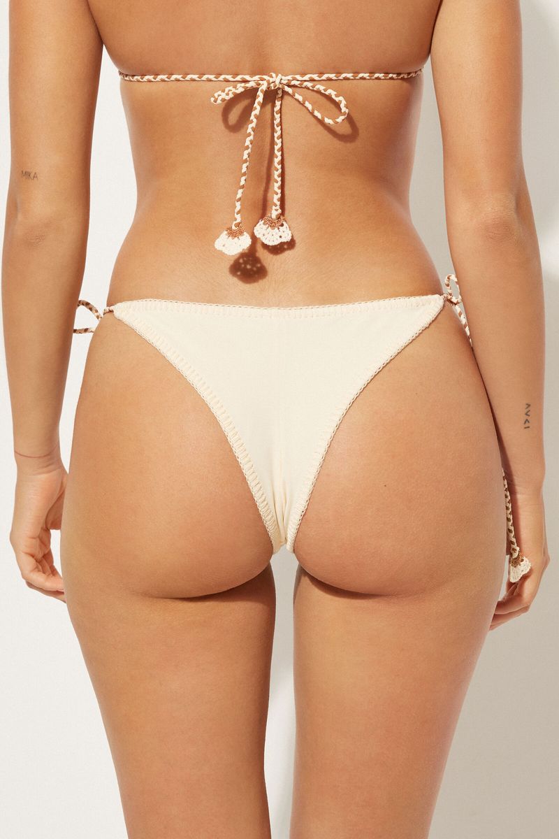 0SBL1826_007E_2-CUECA-DE-BIQUINI-BRASILEIRA-COM-LACOS-WAVY-CROCHET