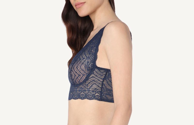 RID89T_3094_7-SOUTIEN-ELEONORA-COM-ARO-EM-RENDA