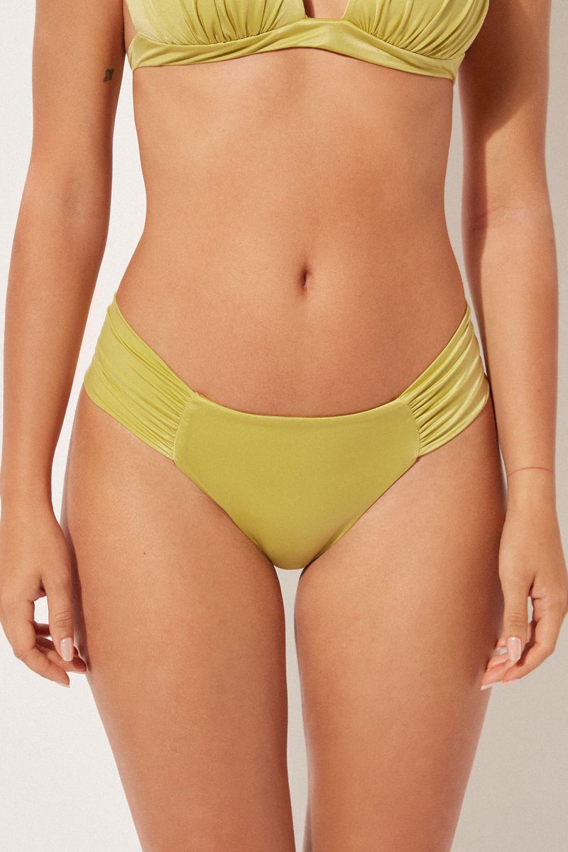 0SBD1796_870C_3-CUECA-DE-BIQUINI-BRASILEIRA-COM-DRAPEADO-SHINY-SATIN