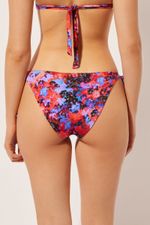 0SNF1812_956C_2-CUECA-DE-BIQUINI-COM-LACOS-BLURRED-FLOWERS