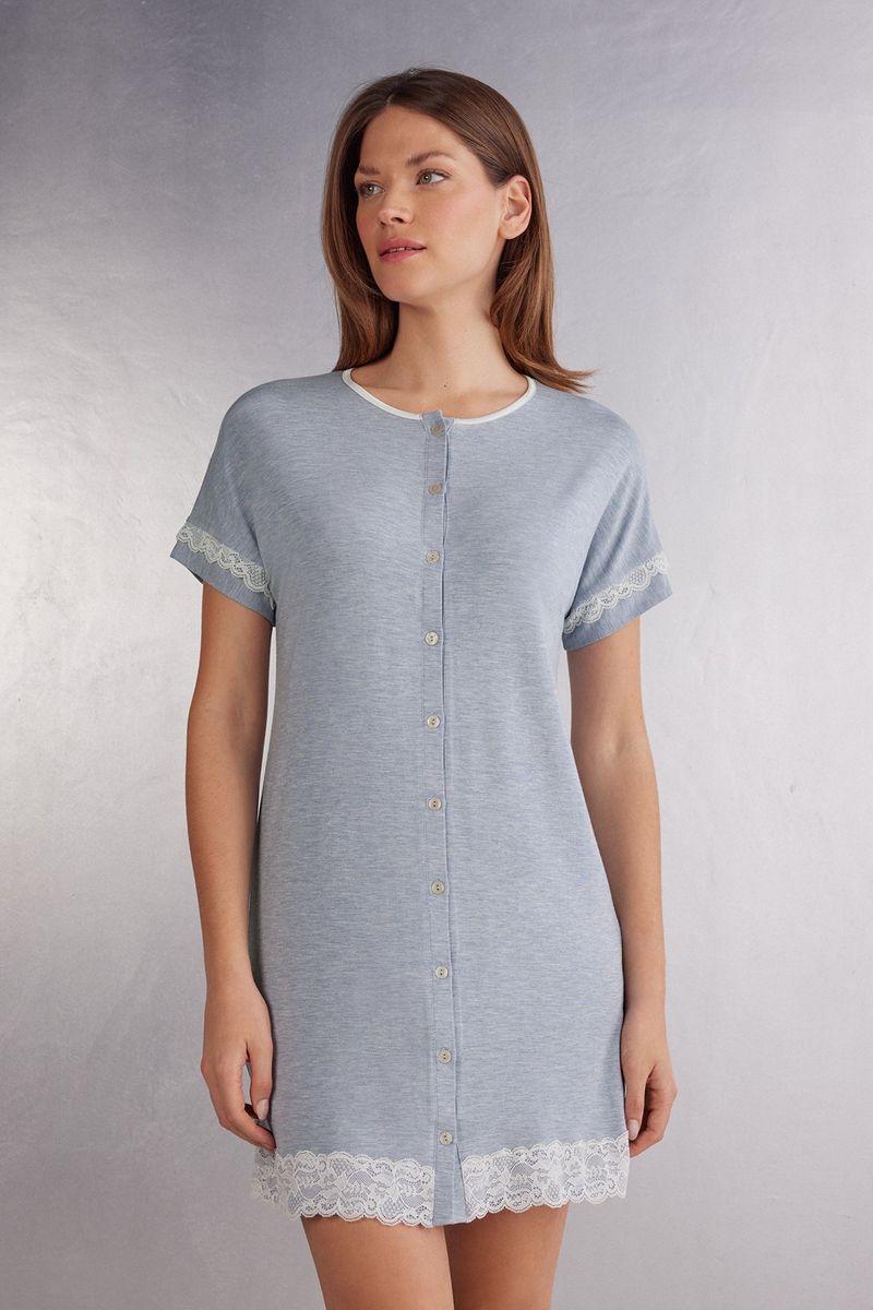 PCN700A_009J_3-CAMISOLA-ABERTA-NA-FRENTE-COM-DETALHES-EM-RENDA