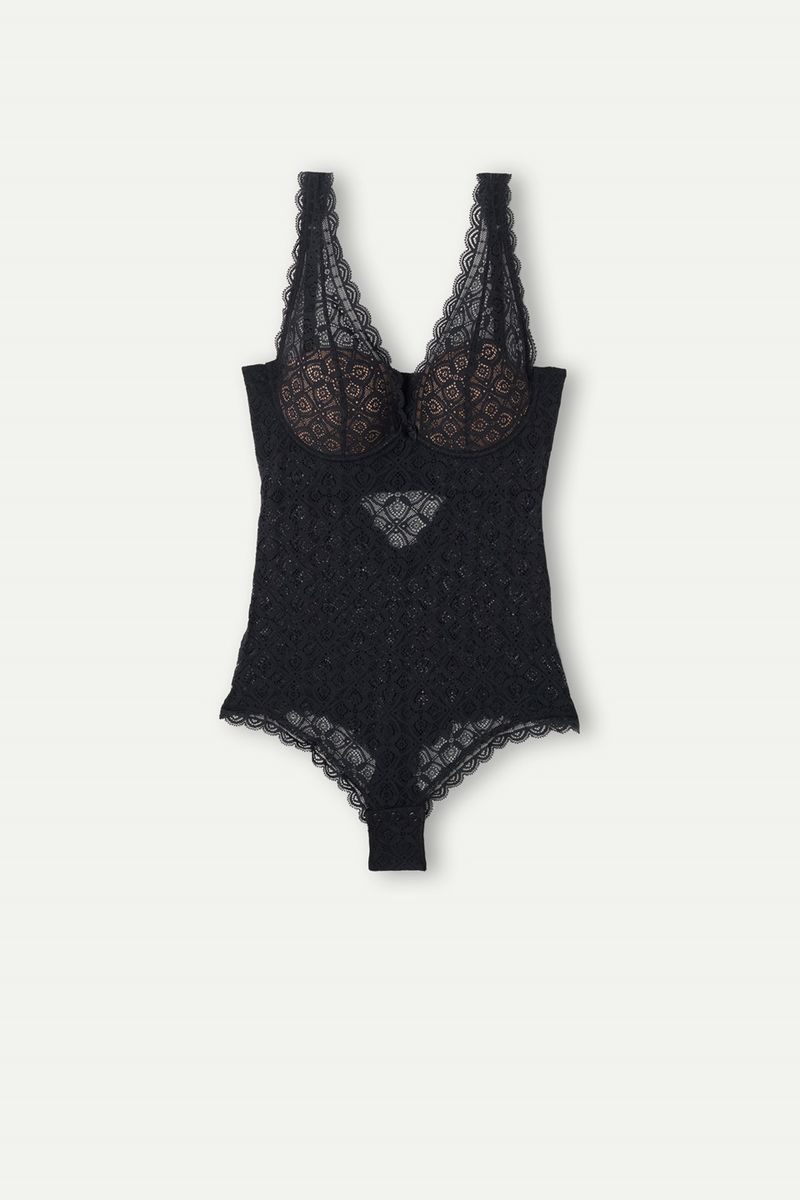 BID96T_019_10-BODY-ELEONORA-EM-RENDA