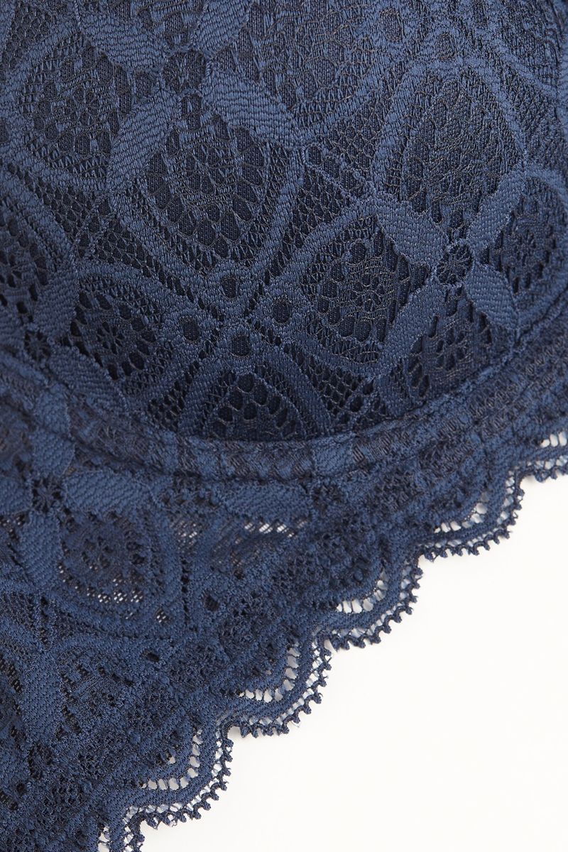 RID96R-1467-6-SUTIA-BALCONETTE-SOFIA-EM-RENDA