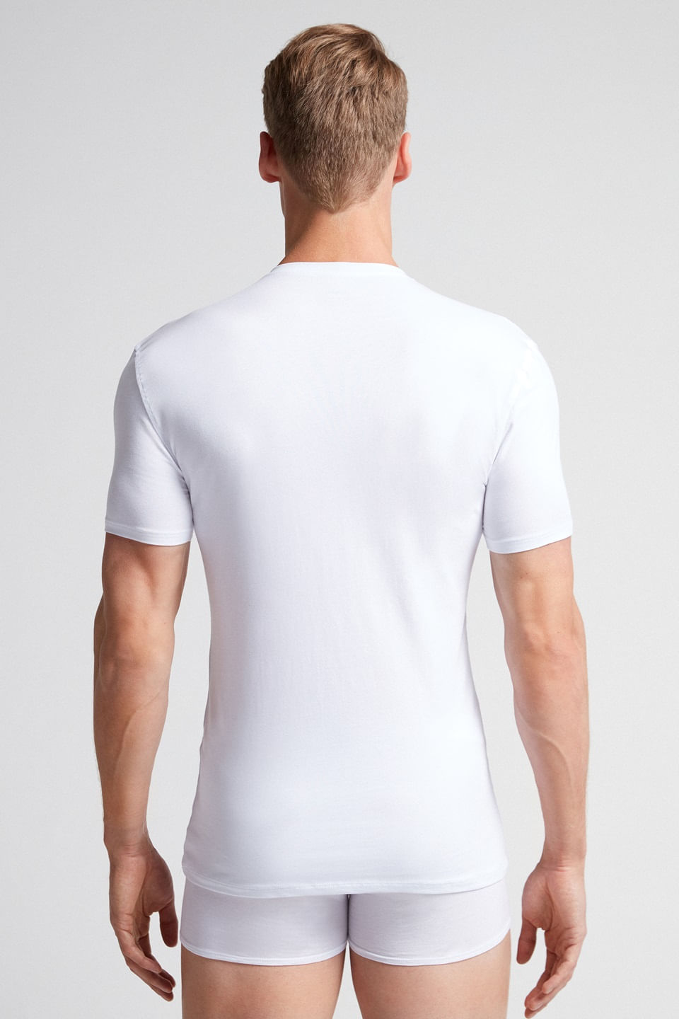 Camiseta Gola v Em Algodão Supima - Branco