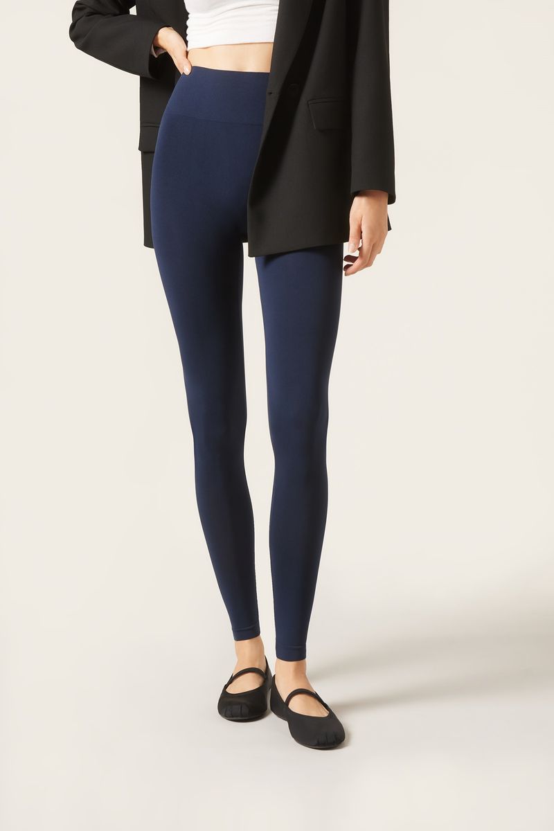 MODP0035_700_V3_1-LEGGING-EM-MICROFIBRA-ULTRA-OPACA