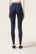 MODP0035_700_V3_2-LEGGING-EM-MICROFIBRA-ULTRA-OPACA