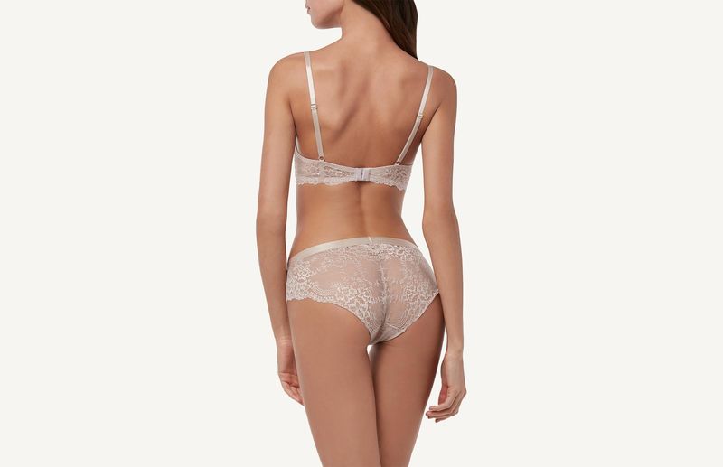 SID1240_6675_4-CUECA-ETHEREAL-LACE
