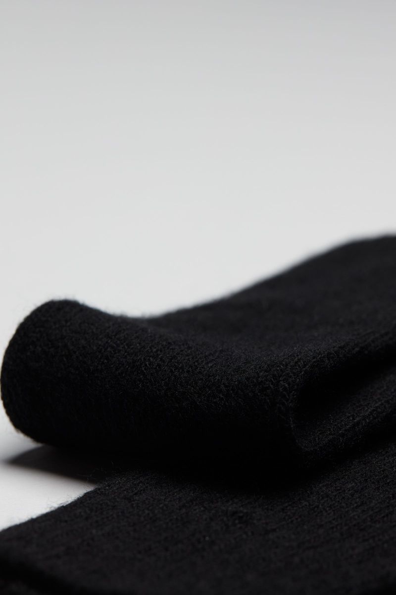 UL0024_019_8-MEIA-CANO-ALTO-CANELADA-EM-LA-E-CASHMERE