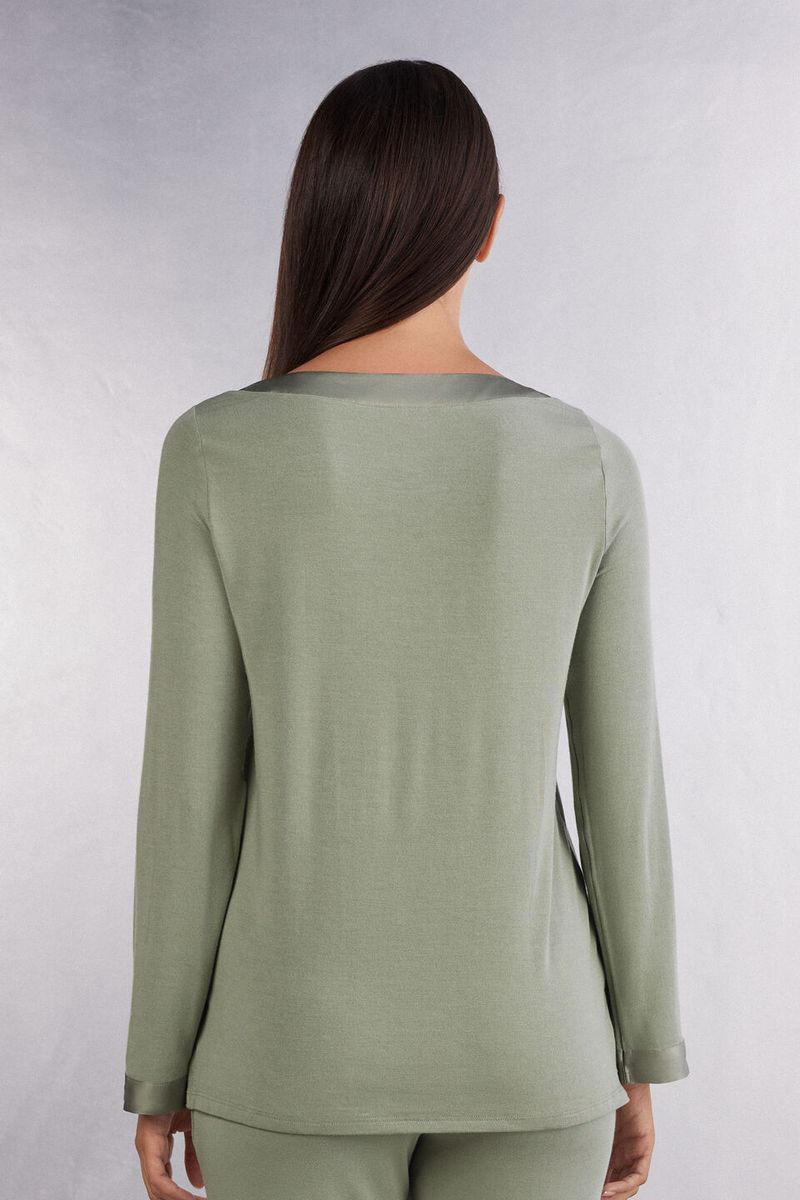 CLD920_657J_2-CAMISOLA-MANGA-COMPRIDA-E-DECOTE-EM-BARCO-EM-MODAL-SATIN-DETAILS