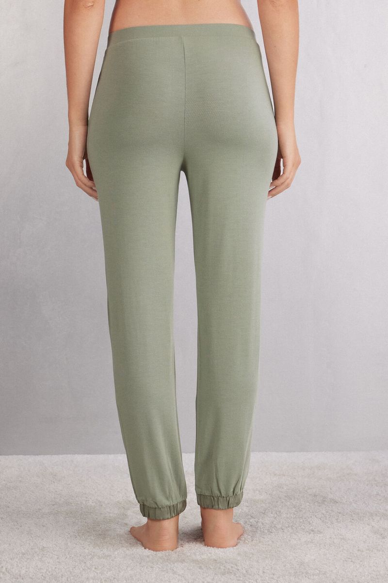 PDL920_657J_2-CALCAS-COMPRIDAS-EM-MODAL-SATIN-DETAILS